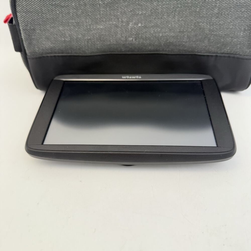 TOMTOM Start 62 4AA63 GPS Navigation 6” Screen w/ Accessories Tested - Picture 6 of 11